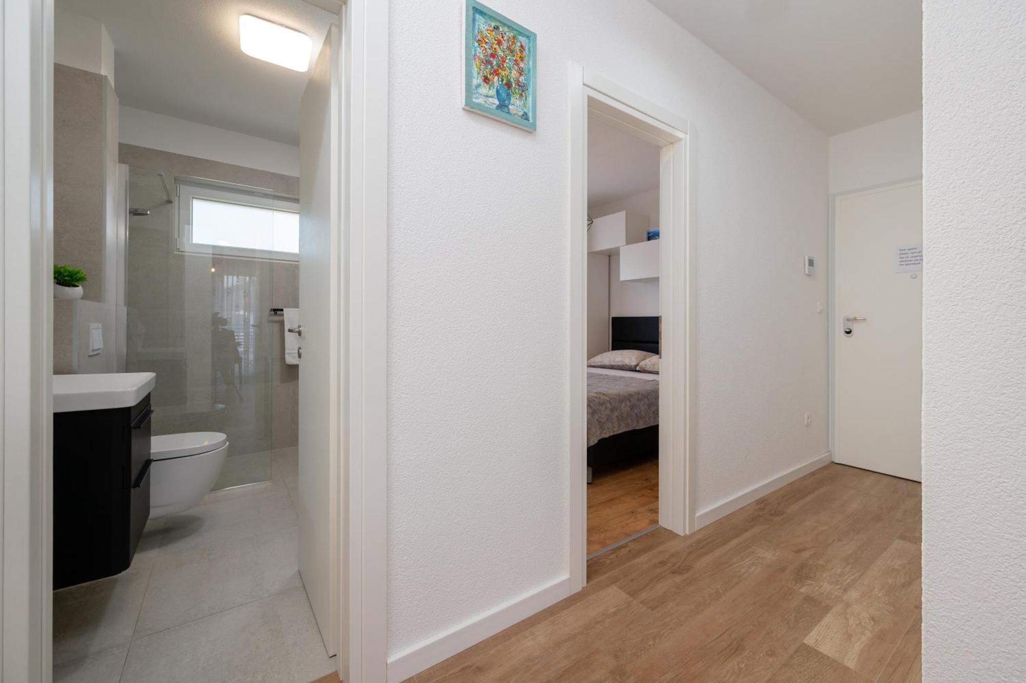 Apartment Ivi Трогир Екстериор снимка